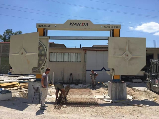 CNC-Blockdressing-Maschine mit 360-Rotations-Arbeitstisch