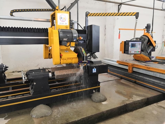 Metallmaterial Vier Stück Baluster-Schneidmaschine Wechselstromversorgung