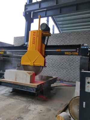 Maschine zur Verarbeitung von Marmor-Granit aus Stein mit mittlerem Block