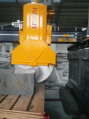 Maschine zum Schneiden von mittleren Blöcken für dicke und quadratische Platten