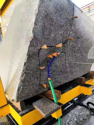 5 Achsen CNC-Diamantdrahtsäge Maschine für verschiedene Formen von Marmor oder Granit und 3D-Formen