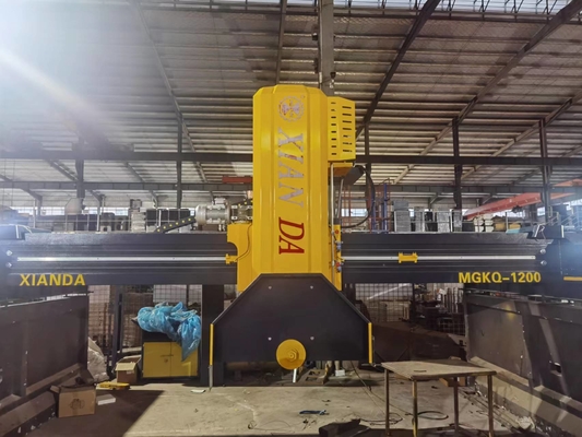 57/67kw Vierkolumnen mittlere Blockschneidermaschine mit 2200-2800mm Blade Durchmesser