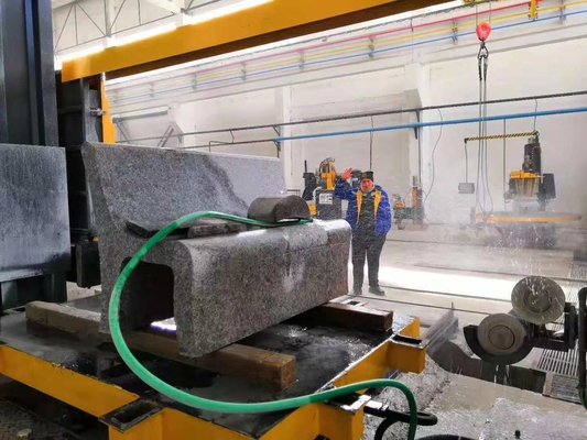Ausgezeichnete Präzision 5 Achsen CNC Diamantdrahtsäge Maschine für 3D-Formen