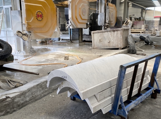 CNC-Diamantdrahtsäge mit hoher Präzision