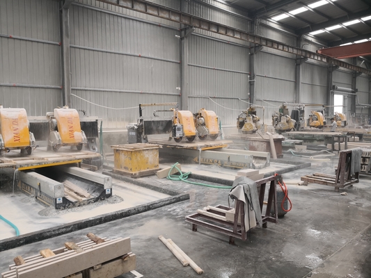 Einfache Bedienung CNC Linear Profiling Machine für Kurve Linear