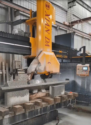 Maschine zum Schneiden von Steinplatten mit vier Spalten mittlerem Block mit doppeltem Hydraulikzylinder