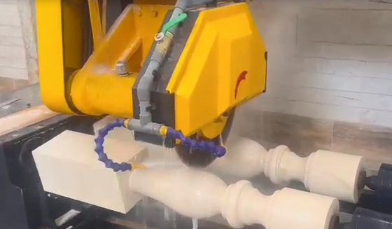 Hocheffiziente CNC-Schneidmaschine für Kingpost, Straßensperre
