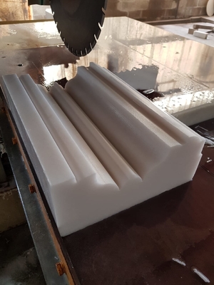 PLC/CNC Linear Profiling-Schneidemaschine für quadratische Balustren, kurve linear