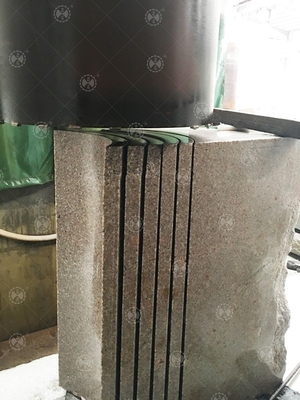 Hocheffiziente Vierzylinder-Gantry-Stein-Schneidmaschine für Säulenplatten