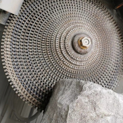 Hochpräzisions-Schneidmaschine für Brückenblöcke mit hydraulischem Heben