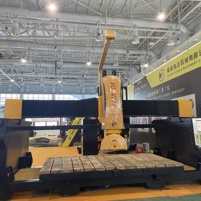 Erstellen Sie 450/600 Bridge Saw Cutting Machine mit CNC-Steuerungs- und Sicherheitsfunktionen