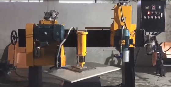 StonePro Rundtisch-Schneidsystem 22,5kw Gesamtleistung
