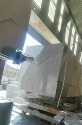 Hocheffiziente 4-Achsen-CNC-Diamantdrahtsäge-Schneidmaschine