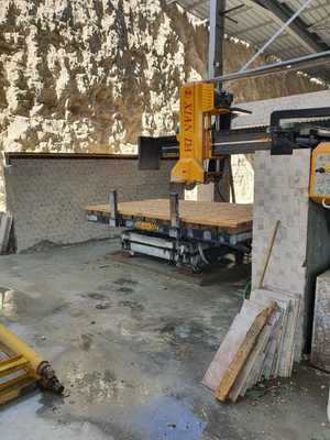 Infrarot-Mittelblock-Brückensägemaschine Steinmaschine für Marmor & Granit