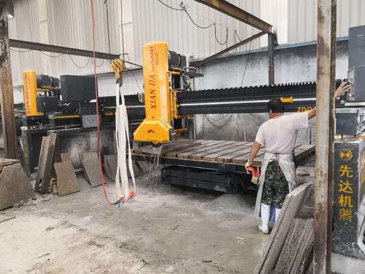 Infrarot-Brücke Laser-Siege Stein PLC-Schneidemaschine, geeignet für die großflächige Verarbeitung von Marmor- und Granitplatten