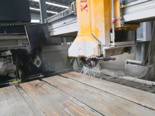 Infrarot-Brücke Laser-Siege Stein PLC-Schneidemaschine, geeignet für die großflächige Verarbeitung von Marmor- und Granitplatten