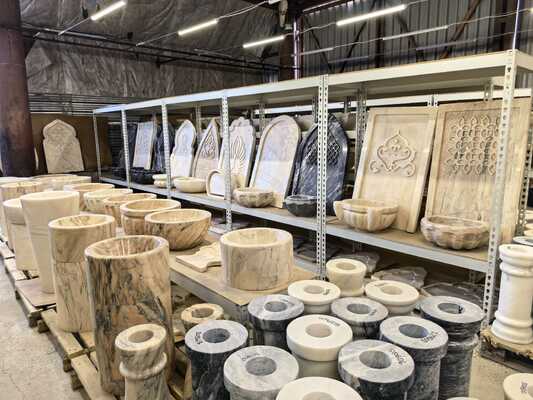 FAEM-3320 Fünf-Achsen-Stein-CNC-Graviermaschine für Marmor-Granit-Skulpturen-Schnitzerei