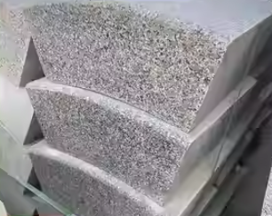 Vertikale CNC-Diamantdrahtsäge mit 360°-Drehung für Granit-Marmor-Kurvenschnitte | 7,5-15 kW Motorleistung & 3+3 Tonnen Werkbanklast