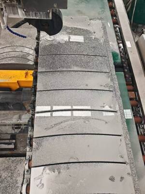 Automatische vertikale CNC-Diamantdrahtsäge für die Granit- und Marmorbearbeitung