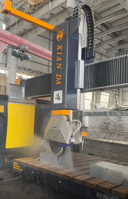 5 Achsen CNC-Brückensäge-Schneidemaschine mit 360° Blattrotation und 3200x2000mm Verarbeitungsgröße für die Steinfabrikation