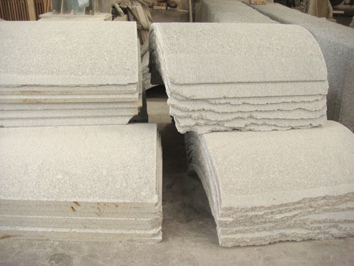 Hochleistungs-Vierscheiben-Kantenfräsmaschine für Marmor-Granit-Säulenplatten