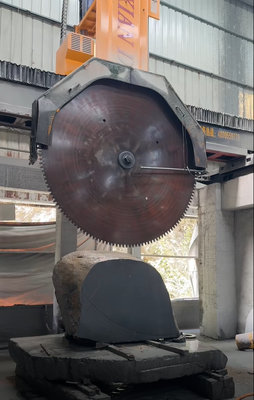 Maschine zum Schneiden von Granitblöcken mit hoher Geschwindigkeit mit einem Maximaldurchmesser von 2800 mm