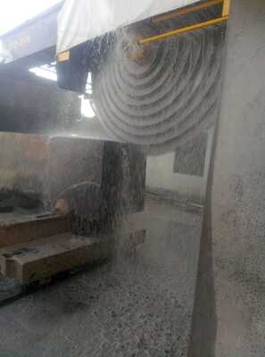Maschine zum Schneiden von Granitblöcken mit hoher Geschwindigkeit mit einem Maximaldurchmesser von 2800 mm