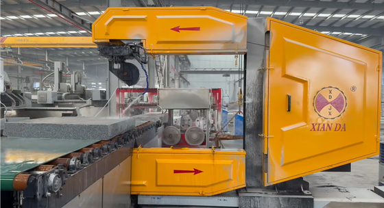 Vertikale CNC-Diamantdrahtsäge mit 0-360° A-Achsen-Volldrehung, Permanentmagnet-Hauptmotor und hoher einstellbarer Drahtgeschwindigkeit 20-40 m/s