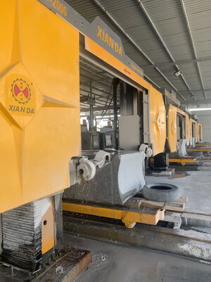 CNC-Profilmaschine für das Sägen von Draht