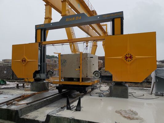 PLC Controlled Diamond Wire Saw Machine with 3500*3500*2100mm Max Processing Size and Customizable Cutting Height