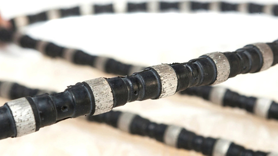 Verstärktes Leitungsgeschwindigkeit 20-22m/S Concrerte Diamond Wire Cutting Rope 11.5mm