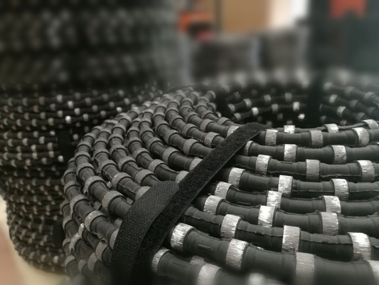 Das Marmorabbauen bearbeitet Diamond Wire Saw Rope To-Ausschnitt-Stein 11.5mm