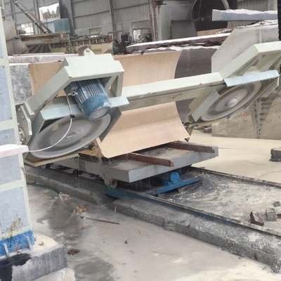 Cnc-Kreisplatten-Stein-Rand-Schneidemaschine für die Verarbeitung der hohlen Spalte